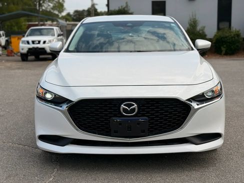 Used 2020 MAZDA MAZDA3 AWD Sedan w/ Select Package image 4