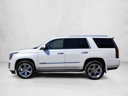 Used 2017 Cadillac Escalade Platinum AWD/4WD image 10