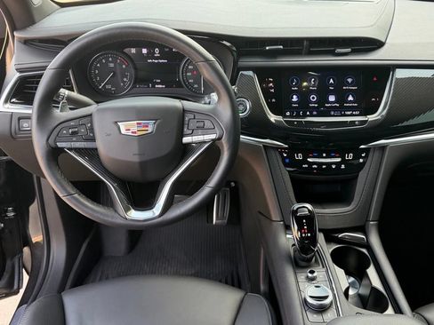 Used 2024 Cadillac XT6 Sport w/ Technology Package AWD/4WD image 20