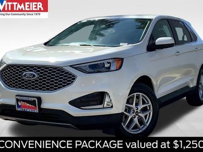 New 2023 Ford Edge SEL w/ Convenience Package