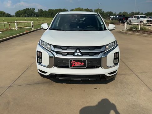 Used 2024 Mitsubishi Outlander Sport SE image 4