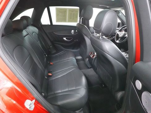 Used 2018 Mercedes-Benz GLC 300 4MATIC image 30