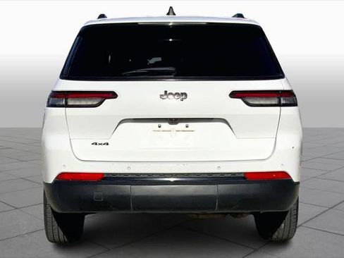 Certified 2023 Jeep Grand Cherokee L Laredo image 5