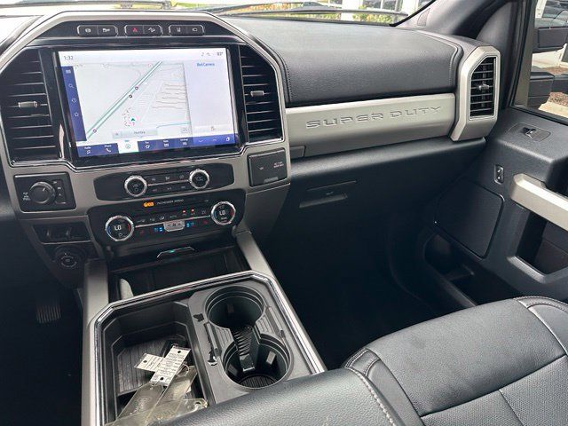 Certified 2022 Ford F250 Lariat w/ Lariat Ultimate Package AWD/4WD image 32