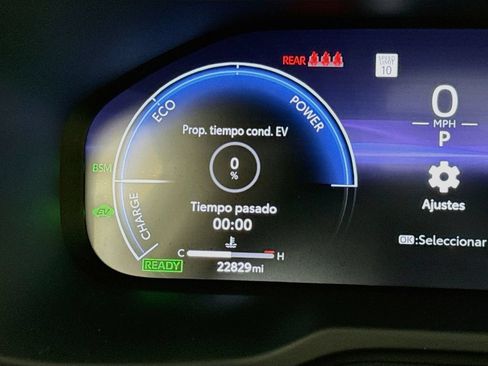 Certified 2025 Toyota RAV4 XSE w/ Advanced Technology Package AWD/4WD image 12