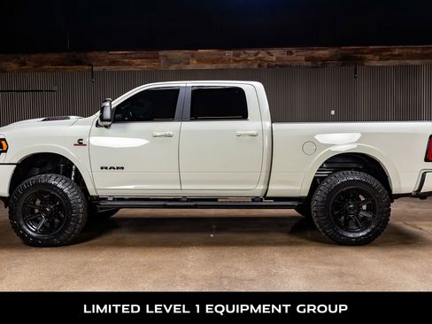 Used 2024 RAM 2500 Limited image 6