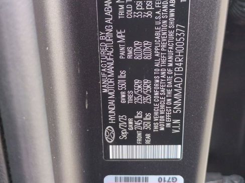 Certified 2024 Genesis GV70 2.5T w/ Advanced Package AWD/4WD image 22