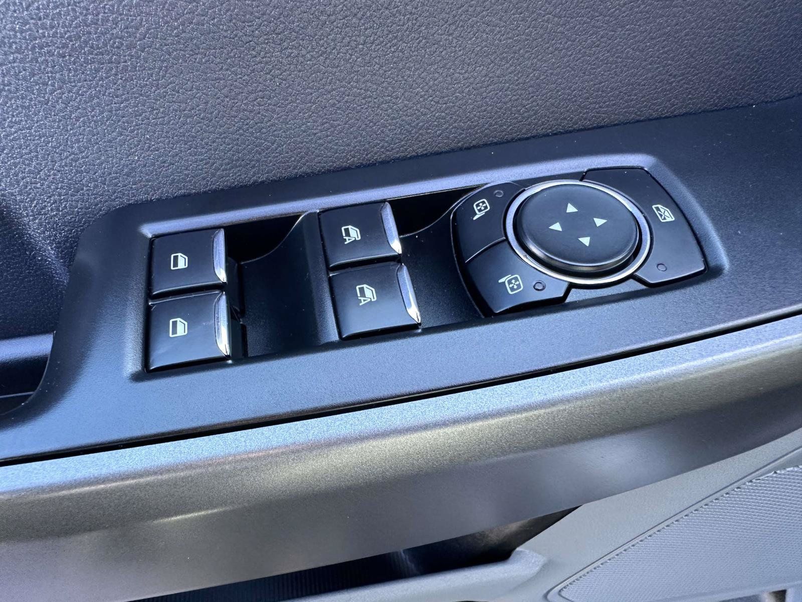 Used 2025 Ford F250 XLT AWD/4WD image 10