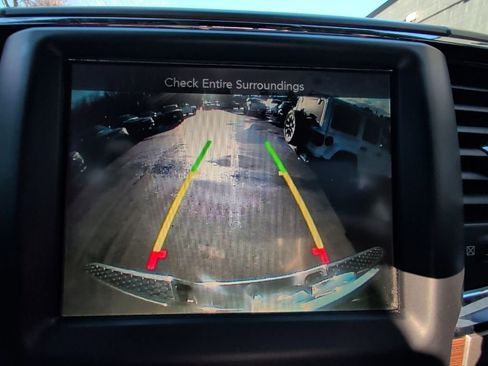 Certified 2017 RAM 1500 Laramie w/ Convenience Group image 21