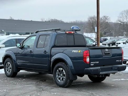 Used 2018 Nissan Frontier PRO-4X image 43