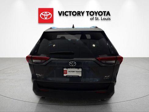 Used 2025 Toyota RAV4 XLE image 4