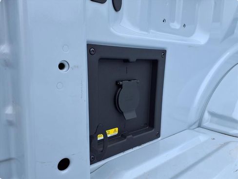 Used 2022 Ford F150 XLT w/ Equipment Group 302A High image 35