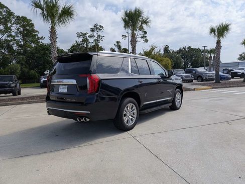 Used 2024 GMC Yukon Denali AWD/4WD image 3