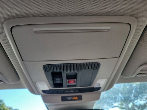 Certified 2023 Honda Accord EX image 31