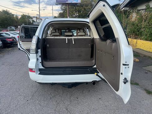 Used 2010 Lexus GX 460 image 14