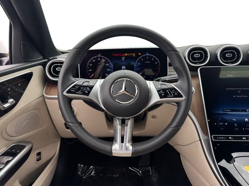 Used 2024 Mercedes-Benz C 300 Sedan image 12