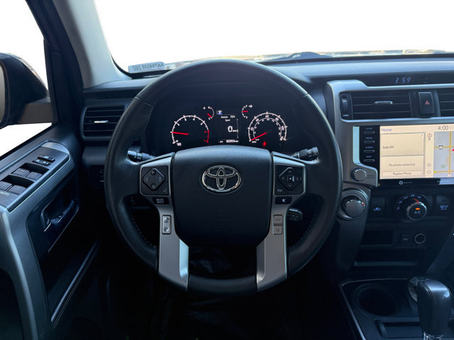 Used 2020 Toyota 4Runner SR5 Premium w/ Moonroof Package AWD/4WD image 14