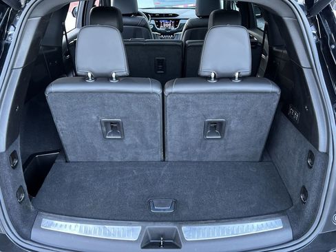 Used 2024 Cadillac XT6 Premium Luxury image 25