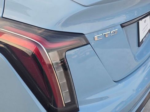 New 2026 Cadillac CT5 V RWD image 11