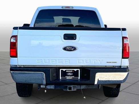 Used 2016 Ford F250 XL w/ Power Equipment Group image 4