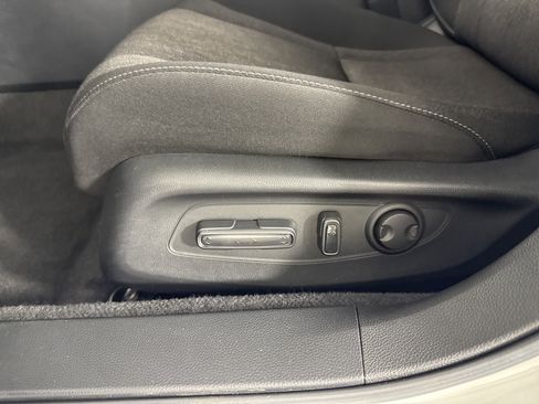 Used 2023 Honda Accord EX image 16