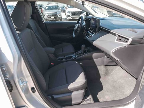 Used 2024 Toyota Corolla LE FWD image 18
