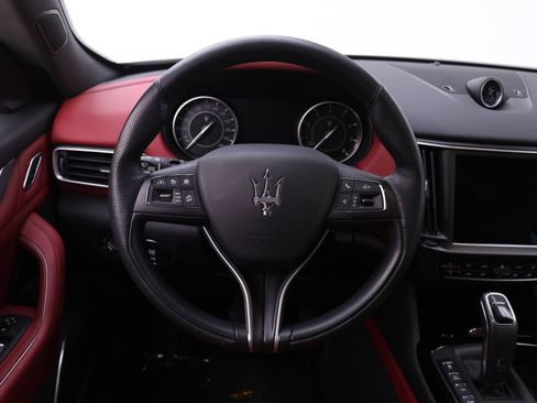 Used 2022 Maserati Levante GT image 20
