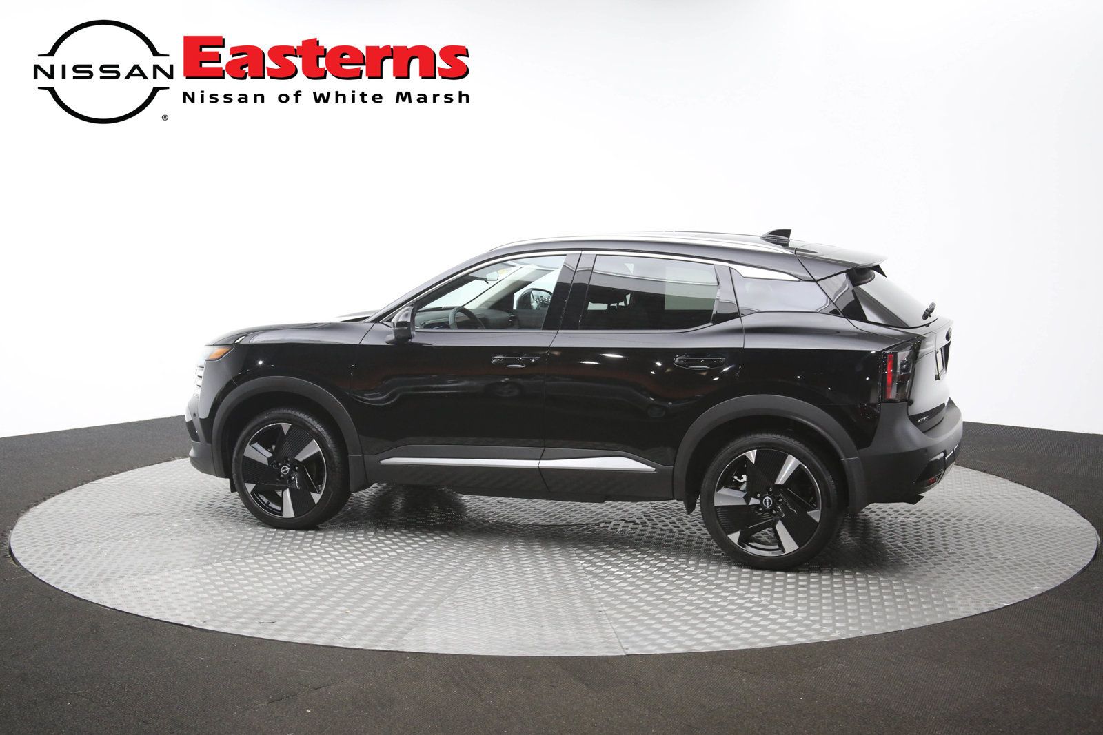 Used 2026 Nissan Kicks SR w/ SR Premium Package AWD/4WD image 64