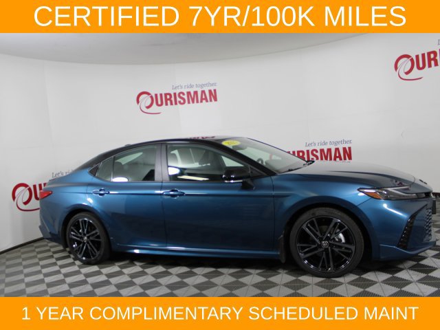 Used 2025 Toyota Camry XSE FWD image 10