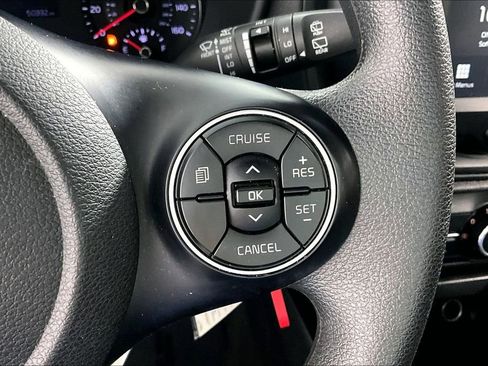 Used 2020 Kia Soul S FWD image 19
