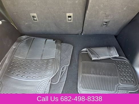 Used 2022 Ford Escape SEL w/ Technology Package FWD image 10