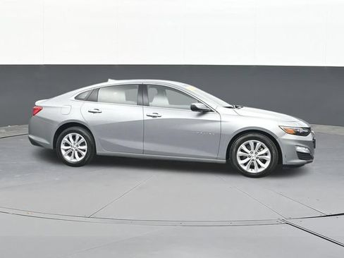 Used 2025 Chevrolet Malibu LT FWD image 17