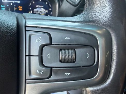 Used 2022 Chevrolet Silverado 1500 RST AWD/4WD image 16