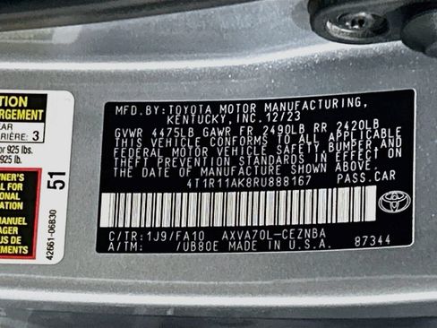 Used 2024 Toyota Camry LE w/ Convenience Package FWD image 27