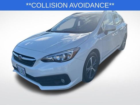 Used 2023 Subaru Impreza Premium image 3