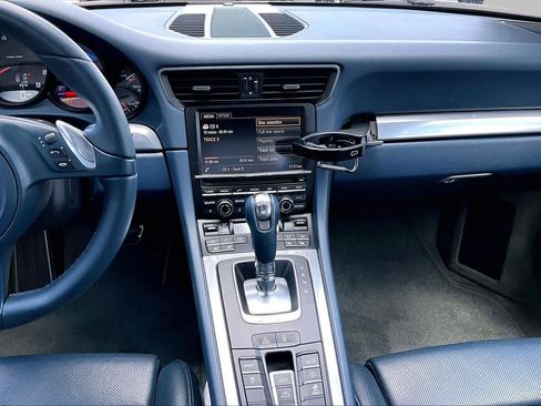 Used 2013 Porsche 911 Carrera RWD image 7