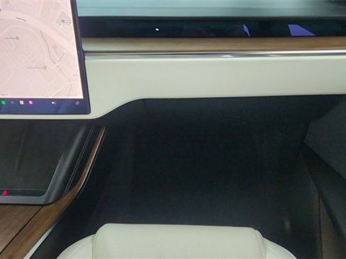 Used 2022 Tesla Model X Base image 35