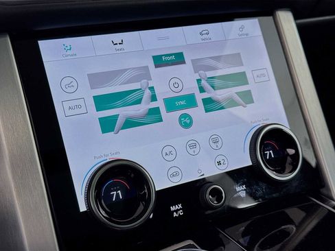 Used 2022 Land Rover Range Rover P525 Westminster Edition image 16