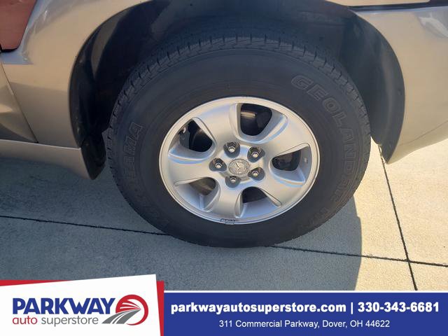 Used 2004 MAZDA Tribute LX w/ Luxury Pkg AWD/4WD image 30