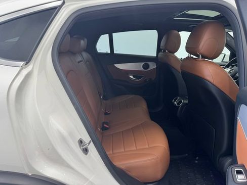 Used 2021 Mercedes-Benz GLC 300 4MATIC Coupe image 19