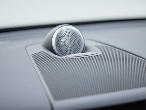 Certified 2023 Volvo XC60 T8 Polestar image 25