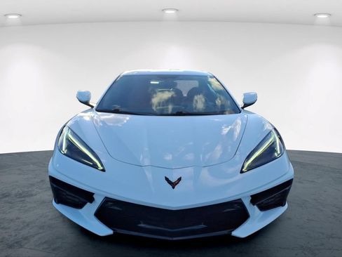 Used 2020 Chevrolet Corvette Stingray Preferred Cpe w/ 2LT Preferred Equipment Group RWD image 4