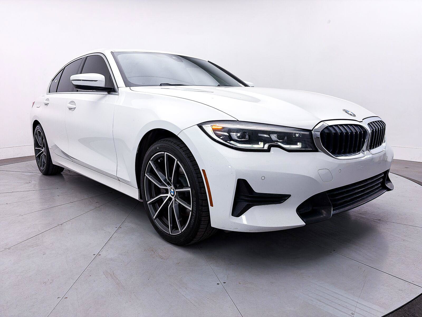 Used 2020 BMW 330i Sedan w/ Convenience Package RWD image 10