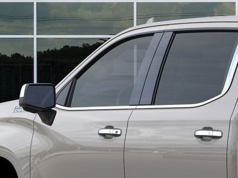 New 2026 Chevrolet Silverado 1500 High Country AWD/4WD image 12