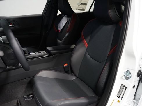 New 2026 Toyota Prius Plug-In Hybrid image 27