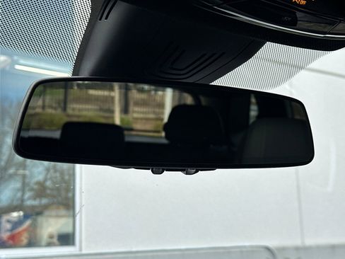 Used 2022 BMW X5 xDrive40i w/ Parking Assistance Package image 25