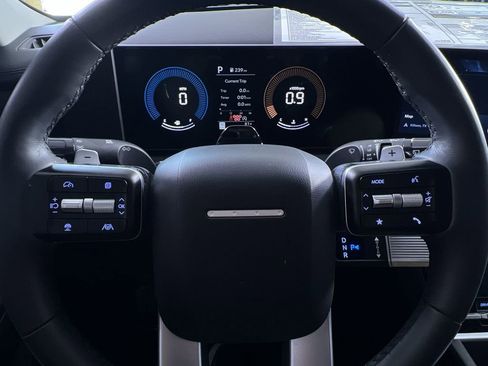 Used 2025 Hyundai Santa Fe XRT image 16