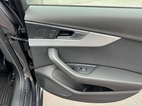 Used 2017 Audi A4 2.0T Premium Plus image 20