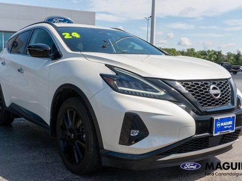 Used 2024 Nissan Murano SV w/ SV Midnight Edition Package AWD/4WD image 4