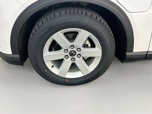 Used 2024 Honda Prologue EX image 11